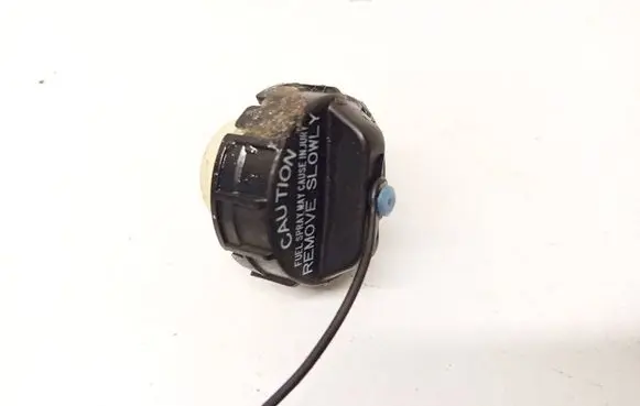 Mitsubishi Outlander Fuel tank filler cap 