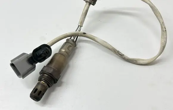 Nissan Pulsar Lambda probe sensor 8200495791 226A47260R H8200495791