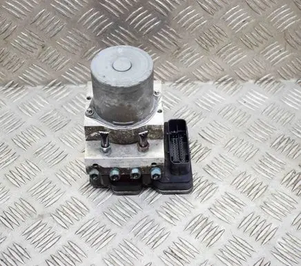 BMW X6 F16 ABS Pump 6870761 6874801