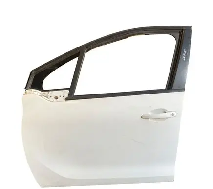 Peugeot 208 I Front door