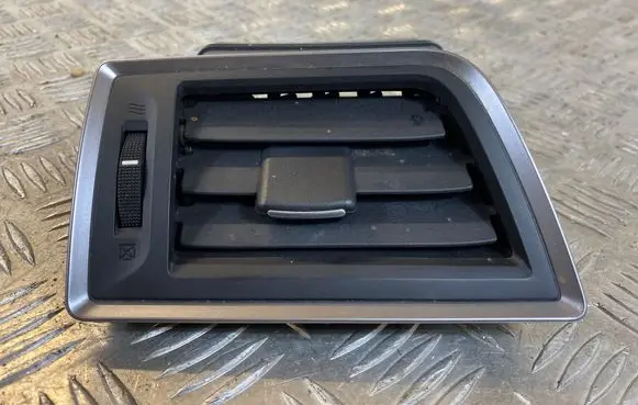 Subaru Outback (BS) Dashboard side air vent grill/cover trim 66110AL02A