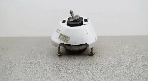 BMW M4 F82 F83 Engine mount bracket 2284818
