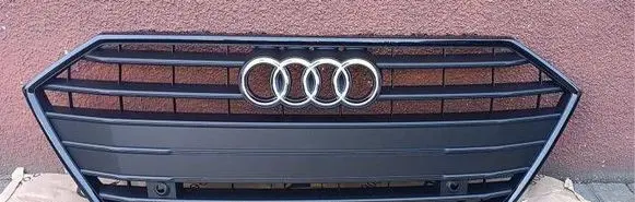 Audi A7 S7 4K8 Front bumper upper radiator grill 4K8853651