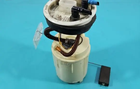 Seat Alhambra (Mk1) In-tank fuel pump 7M3919051 IMPRK1530592