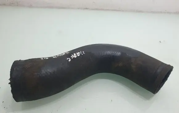 Toyota RAV 4 (XA30) Intercooler hose/pipe