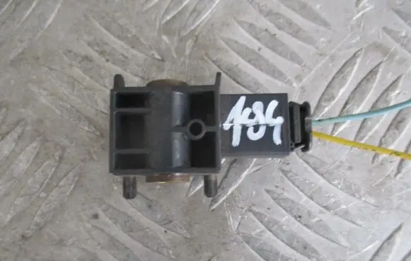 Peugeot 207 Airbag deployment crash/impact sensor