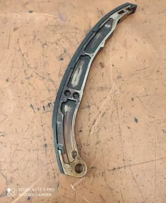 Mazda 6 Slide rail for timing chain 