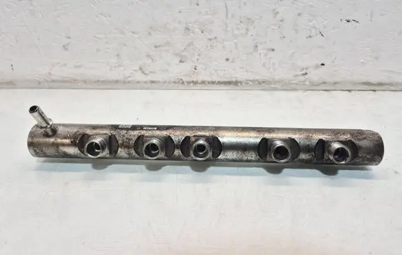 Dodge Nitro Fuel main line pipe 0445214119