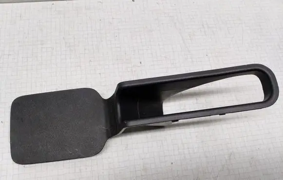 Mitsubishi Space Star Other interior part MR270182