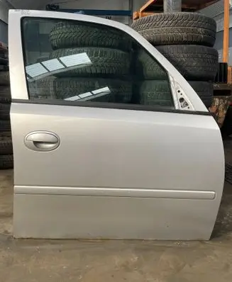 Opel Meriva A Front door 