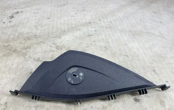 BMW 3 F30 F35 F31 Dashboard side end trim 9218553