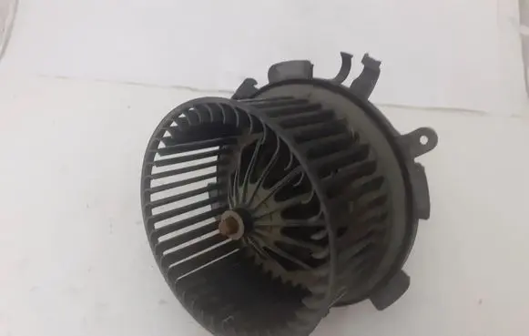 Renault Mascott Heater fan/blower H6868 8989H