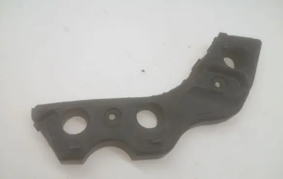 Volkswagen PASSAT CC Front bumper mounting bracket 3C8807183A