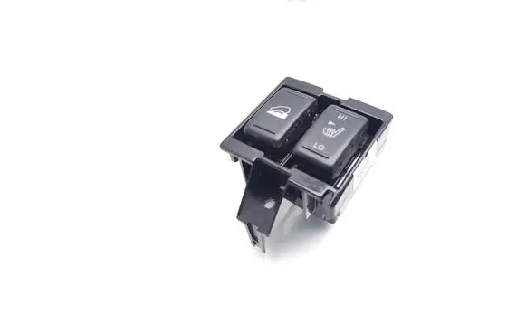 Nissan X-Trail T31 Seat heating switch 