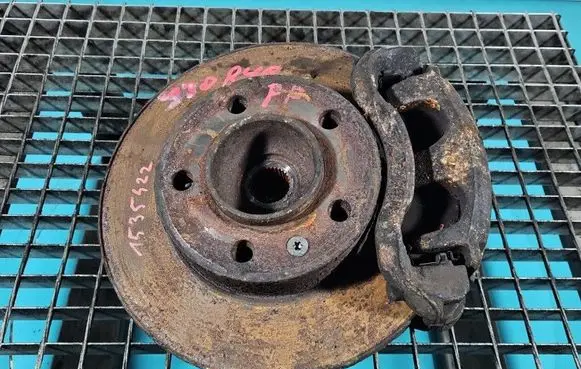 Opel Movano B Front wheel hub spindle knuckle IMPRK1535422