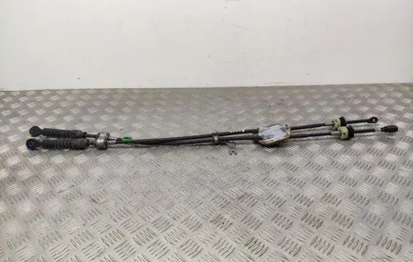 Toyota Aygo AB40 Gear shift cable linkage 338200H011