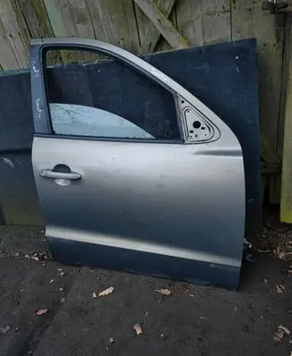 Hyundai Santa Fe Front door
