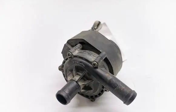 Tesla Model X Electric auxiliary coolant/water pump 1037328-00-F