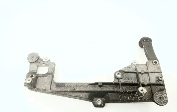 Volkswagen PASSAT B6 EGR valve cooler bracket 03G131159