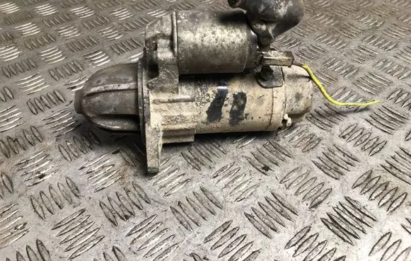 Subaru Forester SG Starter motor 23300AA460 M000T20171