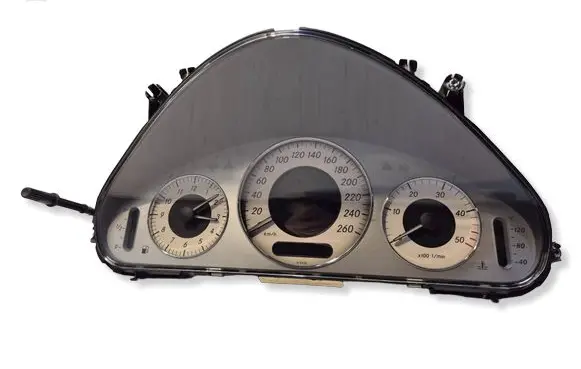 Mercedes-Benz E W211 Speedometer (instrument cluster) A2115405747