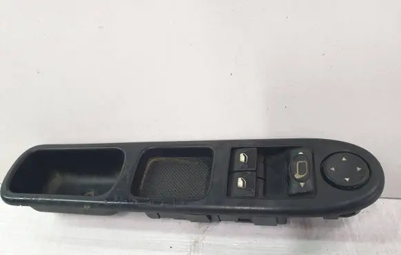 Peugeot 307 Electric window control switch 53269706 53269702
