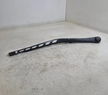 BMW 5 E60 E61 Front wiper blade arm