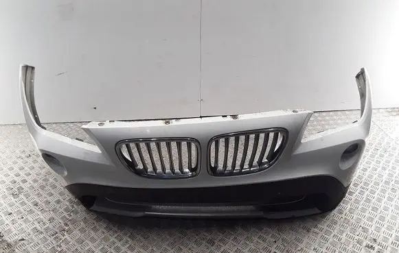 BMW X1 E84 Front bumper 2990186