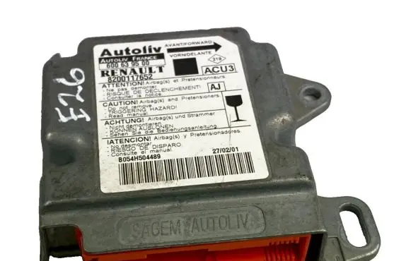 Renault Scenic I Airbag control unit/module 8200117652 600639500 B054H504489