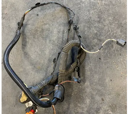 Renault Master III Rear door wiring loom 240514114R C205114R
