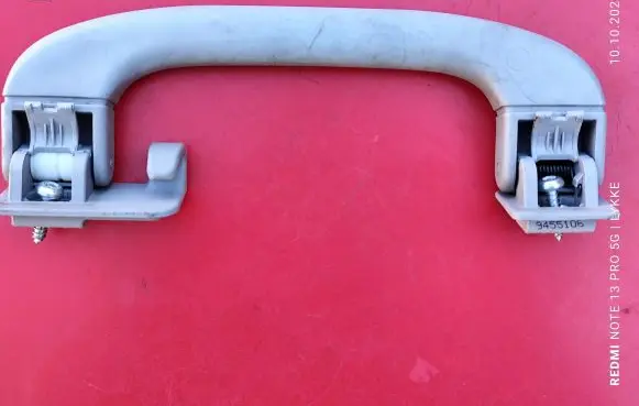 BMW 5 E60 E61 Rear interior roof grab handle 7033661 9455106