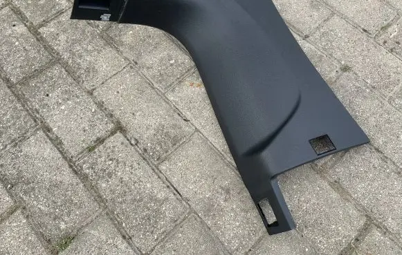 Audi Q7 4M Foot area side trim 4M1867272B 4M1867272B4PK