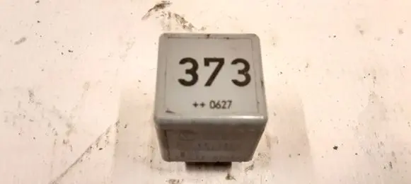 Audi A6 S6 C6 4F Other relay 8D0951253A 4657