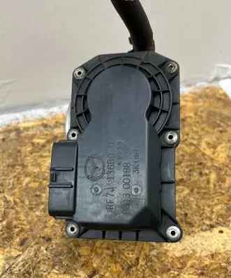 Mazda 6 Throttle valve RF7J136B0D 001300188