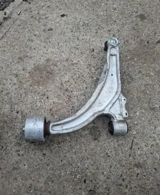 Opel Zafira C Front lower control arm/wishbone