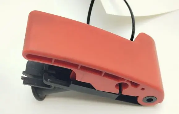 Mercedes-Benz C W203 Engine bonnet (hood) release handle