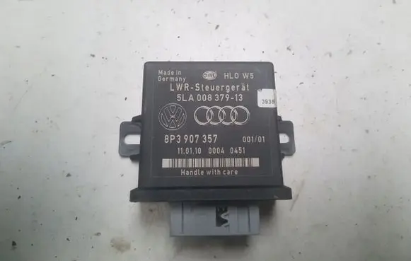 Audi A3 S3 8P Light module LCM 8P3907357