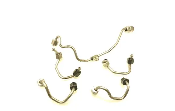 Volvo S60 Fuel injector supply line/pipe 