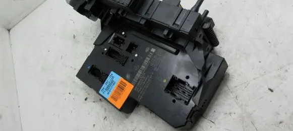 Mercedes-Benz E W212 Fuse module A2129060505