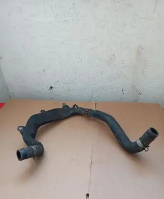 Subaru Legacy Engine coolant pipe/hose NOCODE