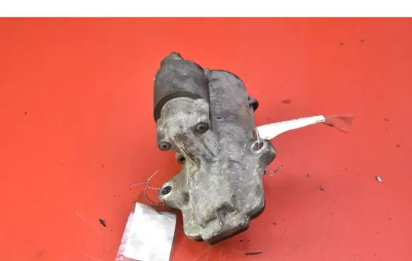 Volvo S40 Starter motor 30795405