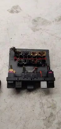 Volkswagen PASSAT B6 Comfort/convenience module 3C0937049J SS1301 F005V00530