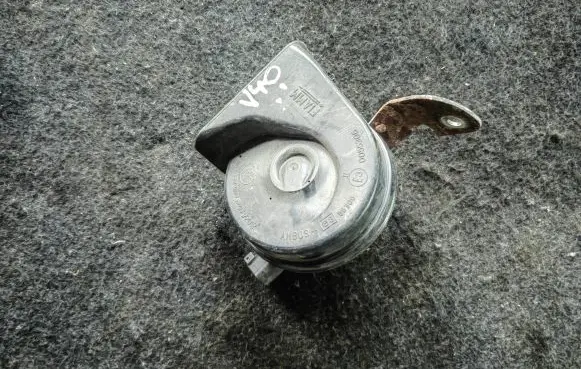 Volvo V40 Horn signal 0055306