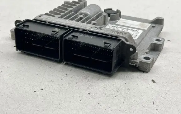 Ford Mondeo MK V Engine control unit/module DS7112B684UE 97RI010012 FS7A12A650CSC