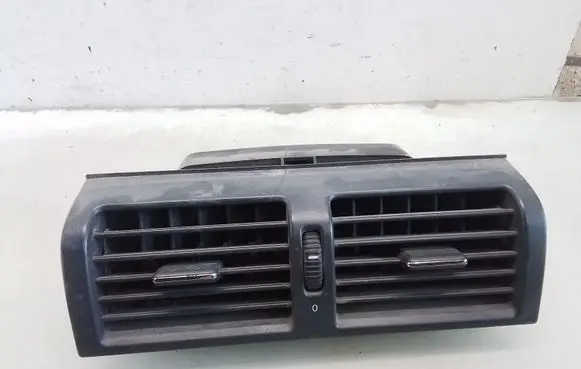 Mercedes-Benz E W210 Dash center air vent grill