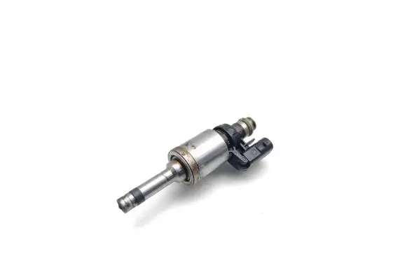 Ford Fiesta Fuel injector DM5G-9F593-AA 0261500221