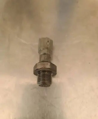 Peugeot 207 CC Oil level sensor 9631846480