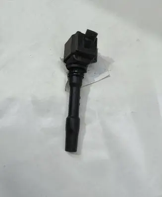 BMW 5 G30 G31 G38 High voltage ignition coil 8643360 77850002 224180628