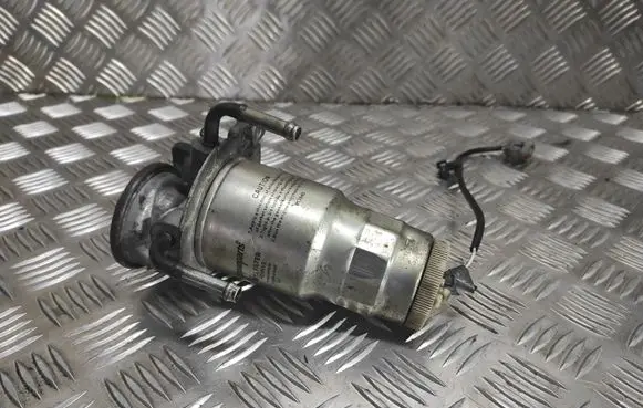 Toyota Avensis T250 Fuel filter 2339064450