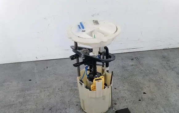 Mercedes-Benz B W245 In-tank fuel pump A1694701294